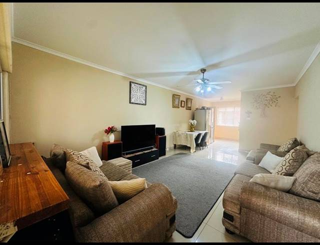 2 BEDROOM APARTMENT FOR SALE IN MONTCLAIR